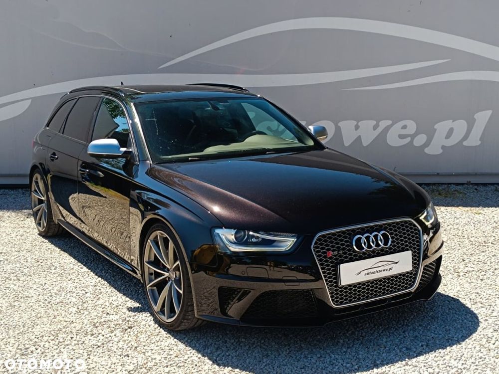 Audi RS4 Avant - 2