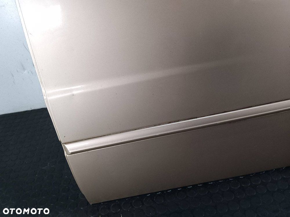 DRZWI TYŁ LEWY  SSANGYONG KYRON EA0 - 5