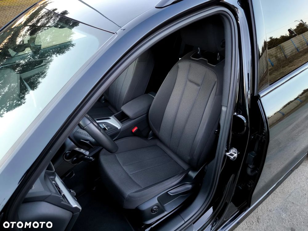 Audi A4 Avant 40 TDI S tronic advanced - 24