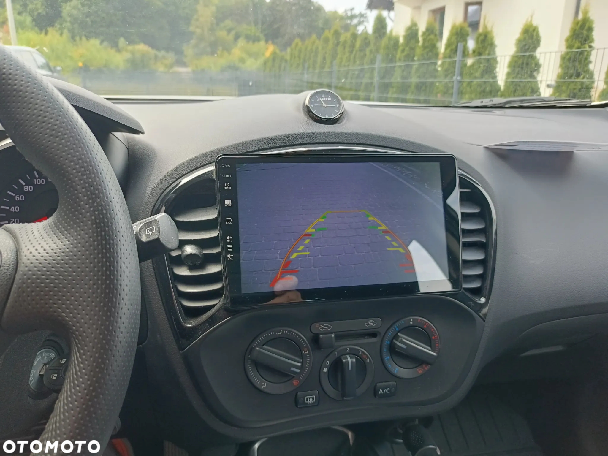 Nissan Juke 1.6 Visia - 16