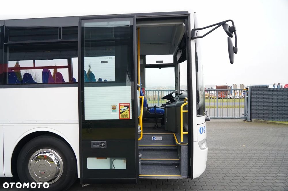 Mercedes-Benz INTOURO / 12 METRÓW / EURO 5 / MANUAL / SPROWADZONY / - 24