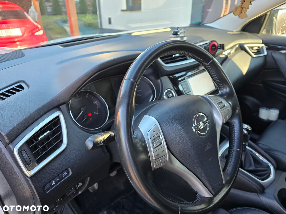 Nissan Qashqai 1.6 DCi 4x4 Tekna EU6 - 6