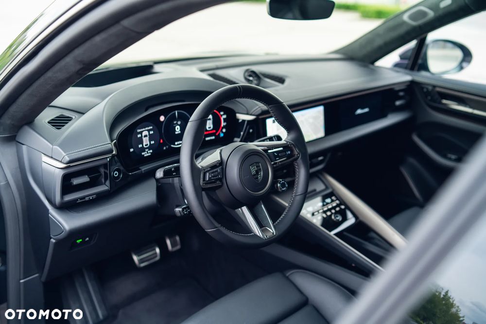 Porsche Macan - 15