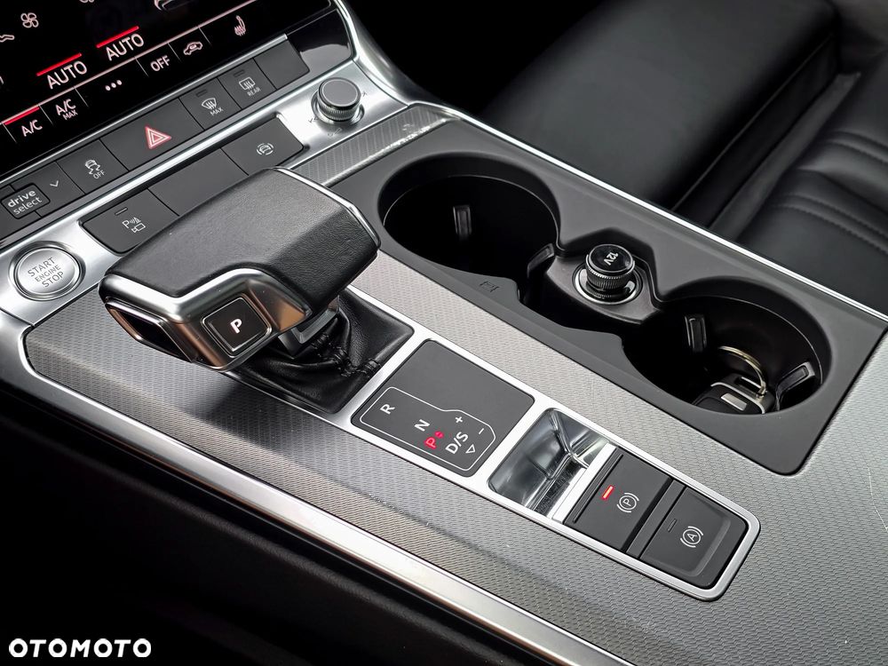 Audi A6 Avant 50 TDI quattro tiptronic - 26