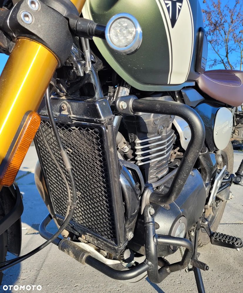 Triumph Scrambler - 7
