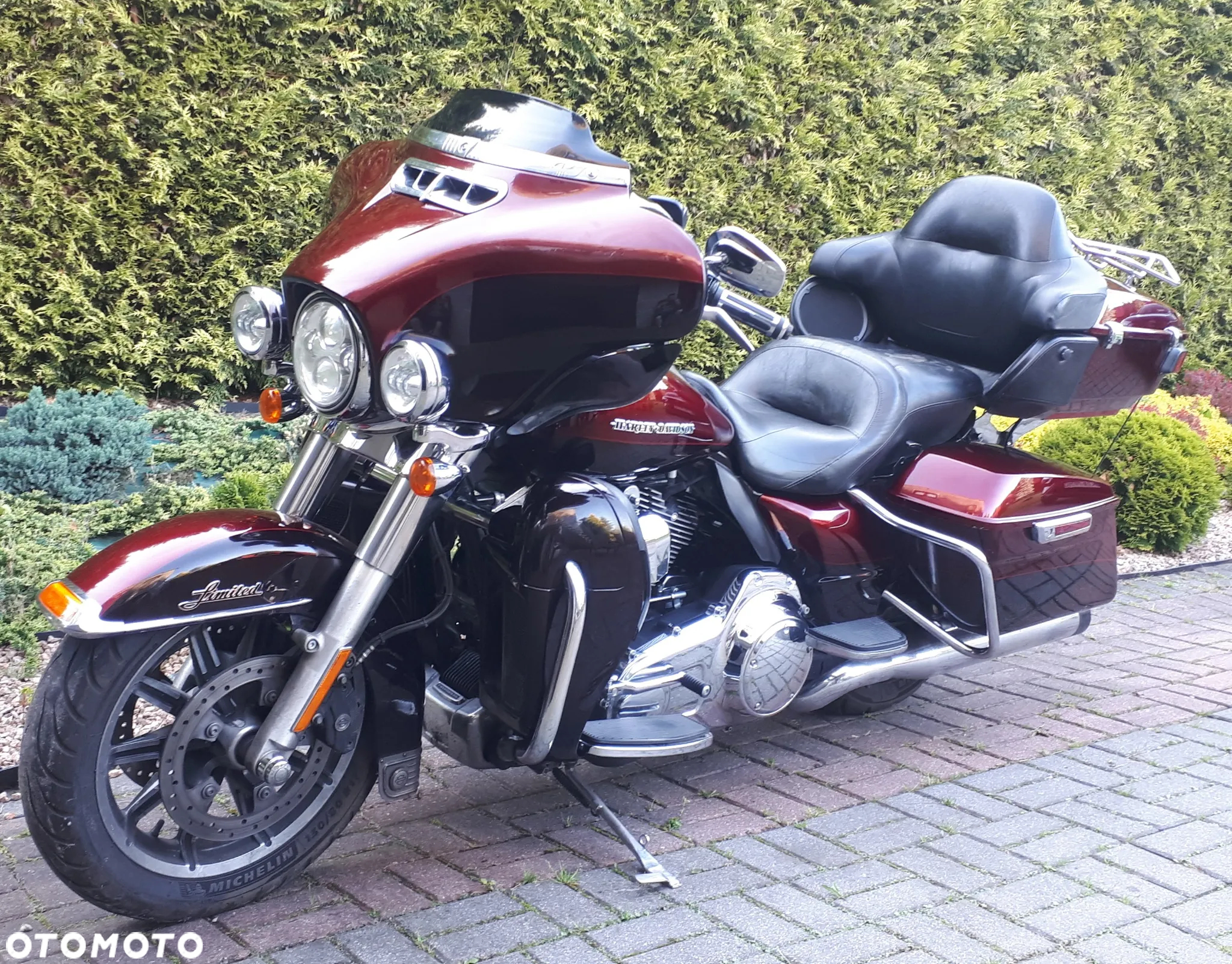 Harley-Davidson Touring Electra Glide - 2