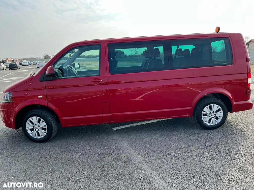 Volkswagen Caravelle - 7
