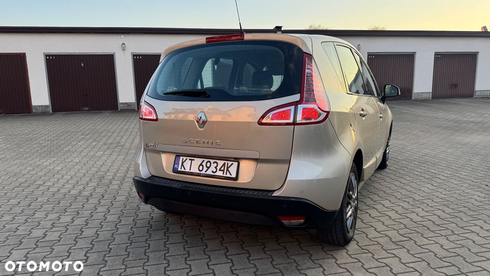 Renault Scenic 1.6 16V 110 Xmod Paris - 12