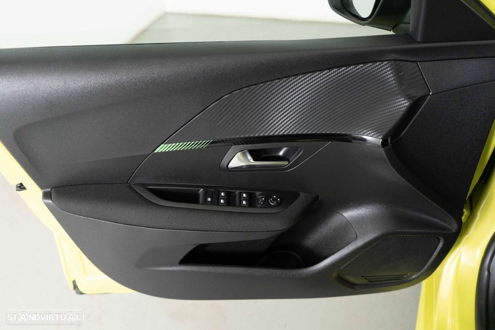 Peugeot 208 1.2 PureTech Active Pack - 19