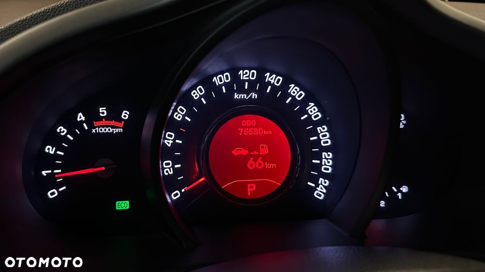 Kia Sportage 2.0 CRDI L - 11