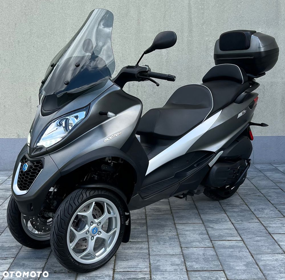 Piaggio MP-3 - 2