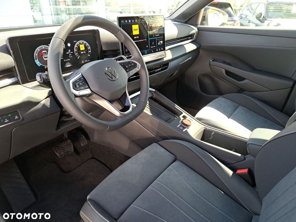 Volkswagen T-Roc 1.5 eTSI Style DSG - 16