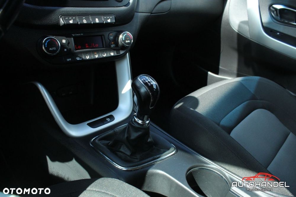 Kia Ceed - 15
