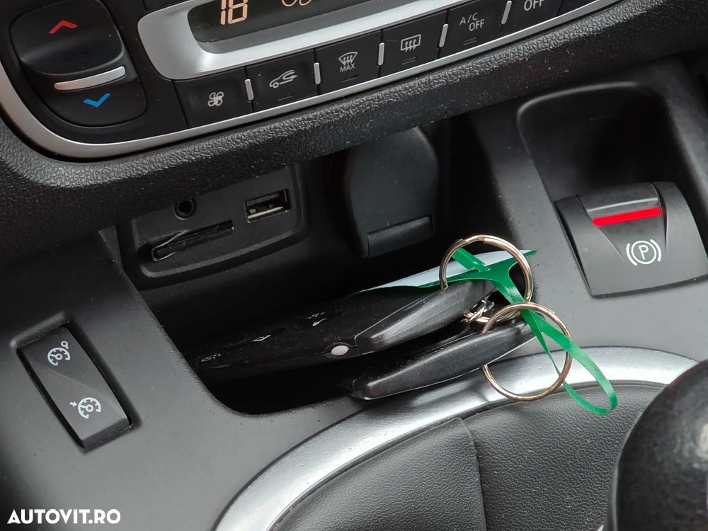 Renault Grand Scenic Energy dCi 130 Euro 6 S&S Bose Edition - 35