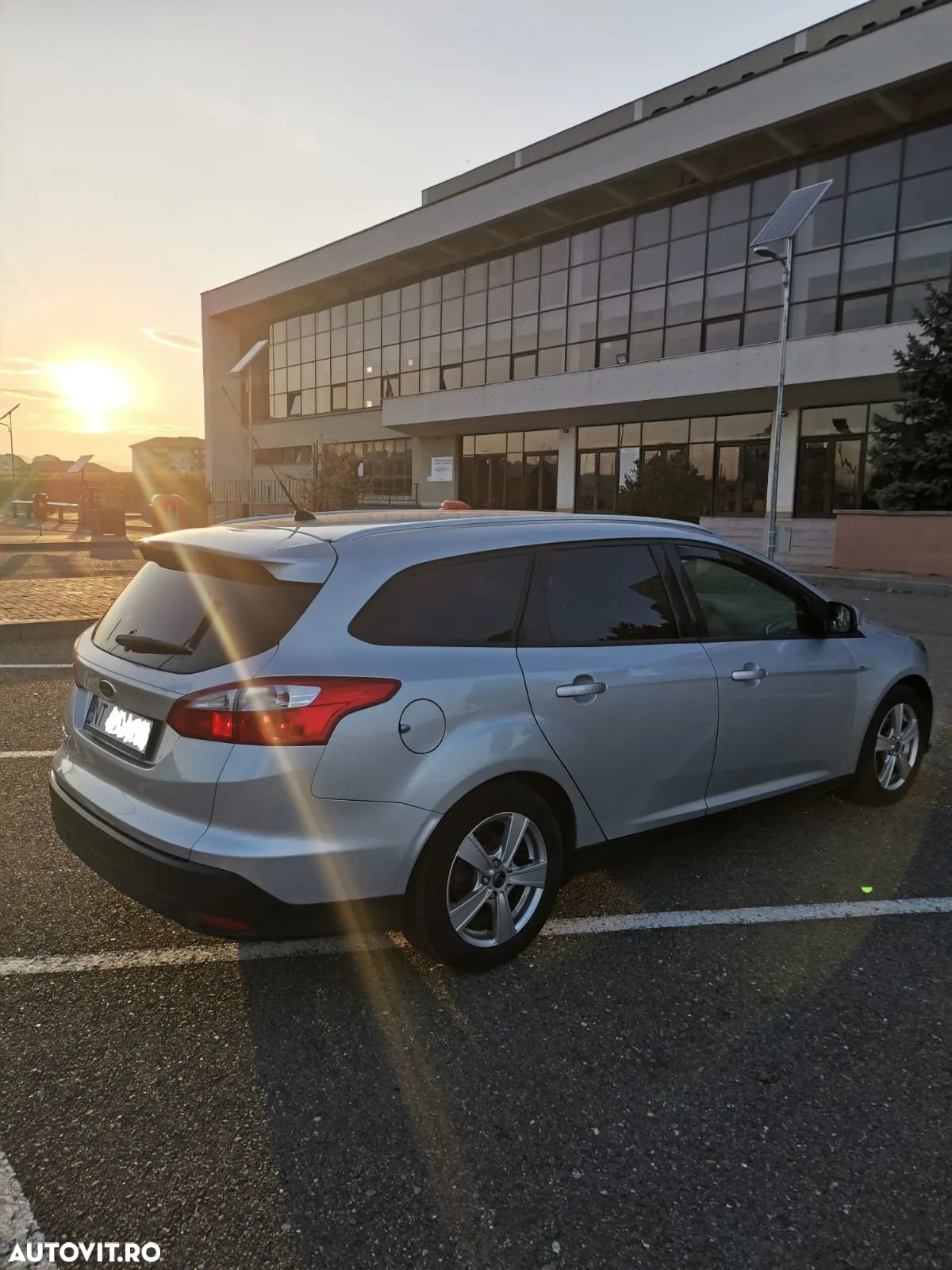 Ford Focus Turnier 1.6 TDCi DPF Champions Edition - 1