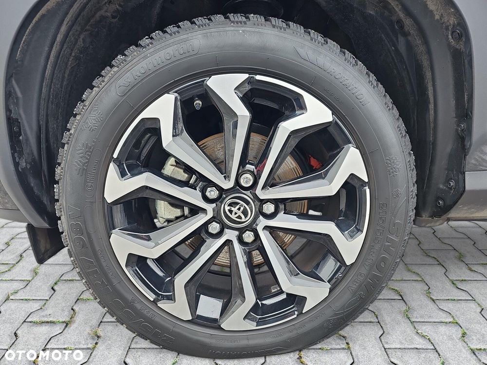 Toyota Yaris Cross - 32