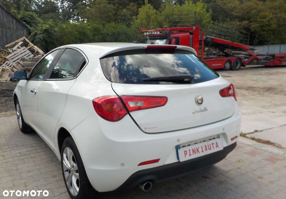 Alfa Romeo Giulietta - 6