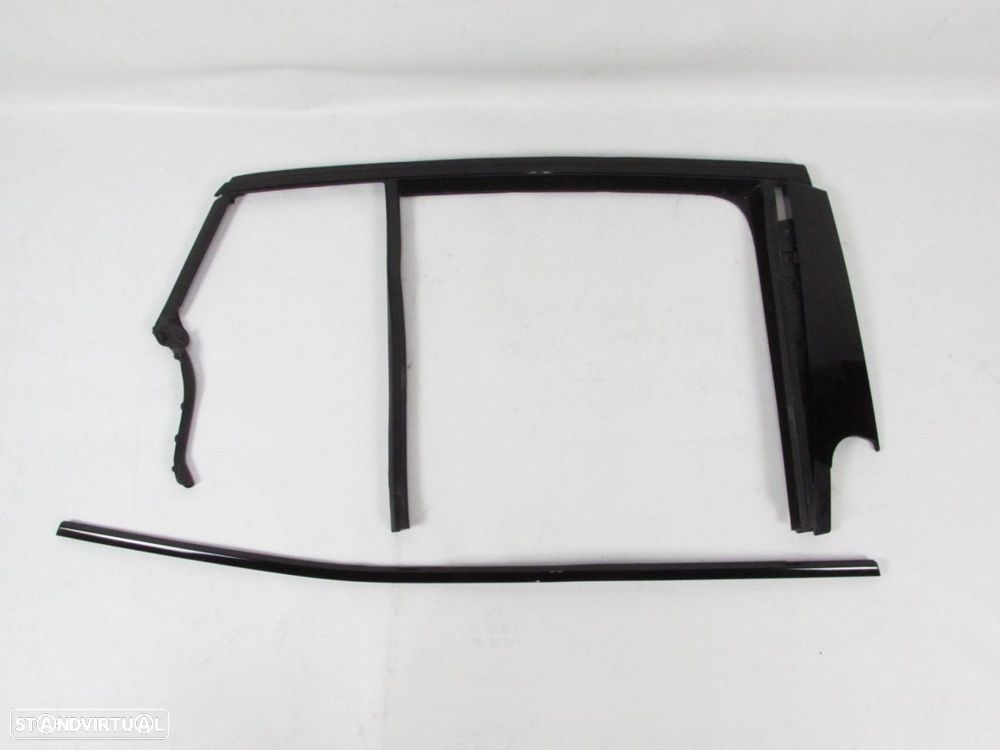 Conjunto Frisos Porta Direito/Trás/Exterior Seminovo/ Original BMW X2 (F39) - 1