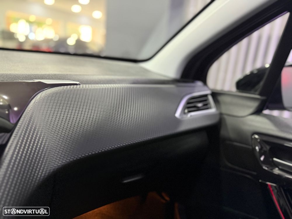 Peugeot 2008 1.2 PureTech GT Line - 16