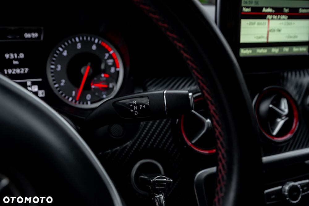 Mercedes-Benz Klasa A 250 (BlueEFFICIENCY) 7G-DCT AMG Sport - 32