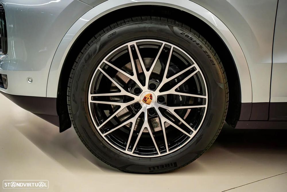 Porsche Cayenne E-Hybrid - 22