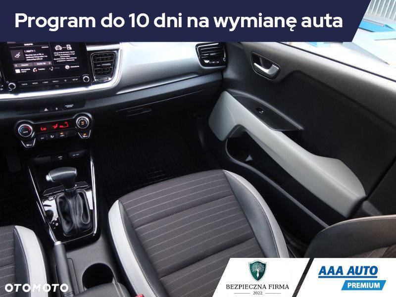 Kia Stonic - 9