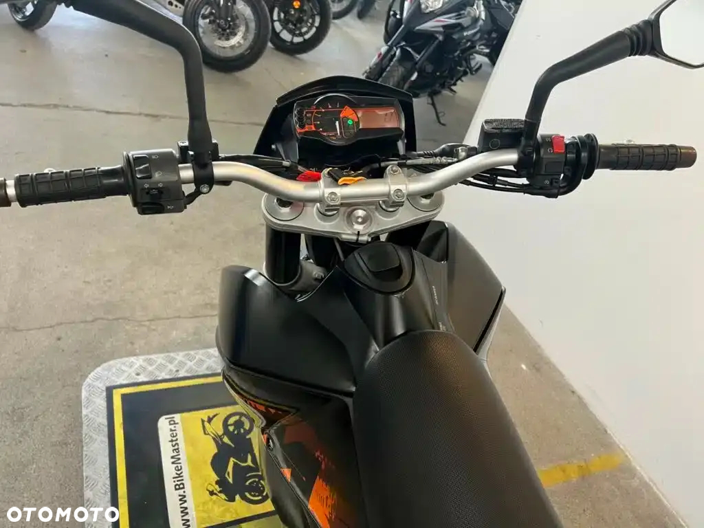 KTM Inny - 33