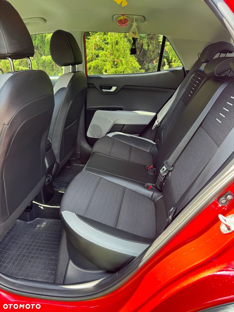 Kia Stonic 1.4 L - 11