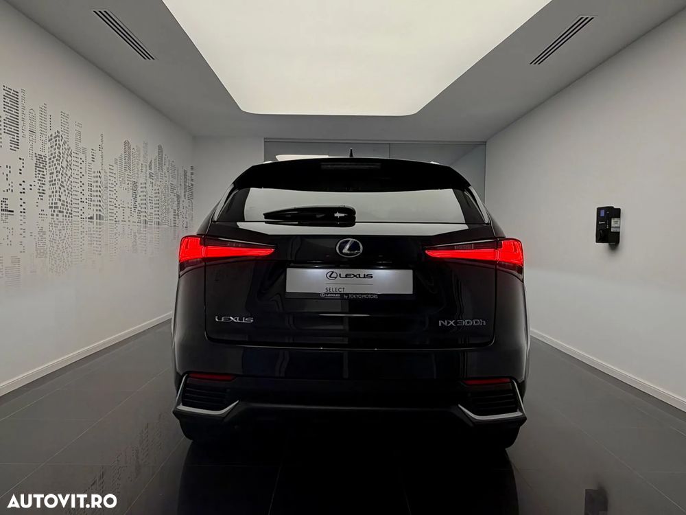 Lexus Seria NX 300h AWD Luxury - 9