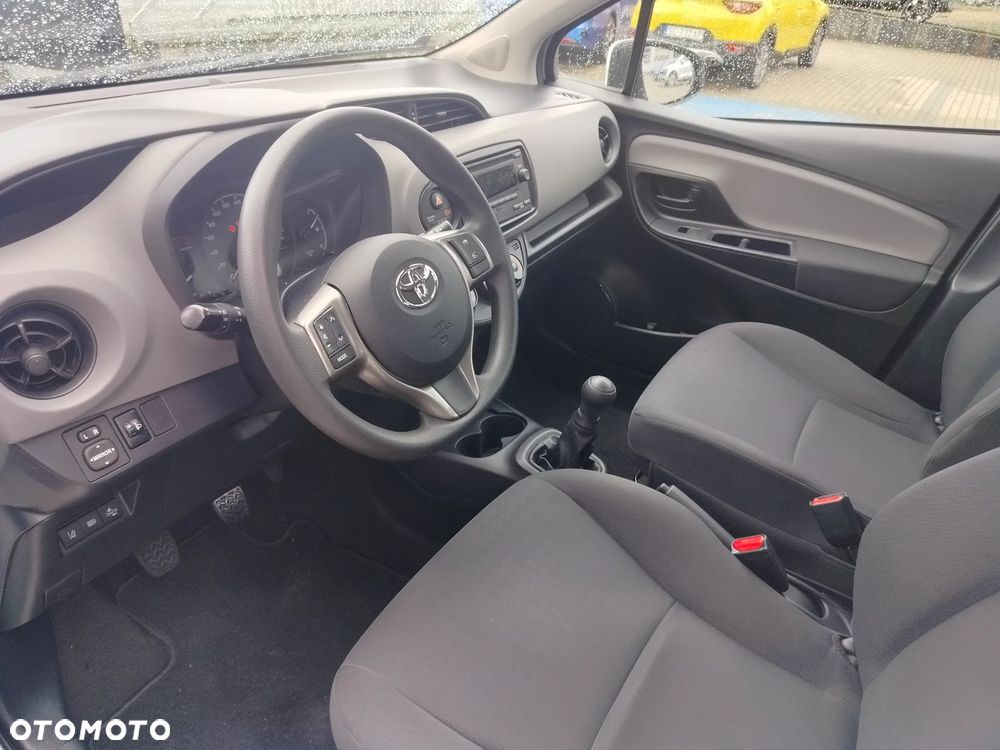 Toyota Yaris 1.0 Life - 16