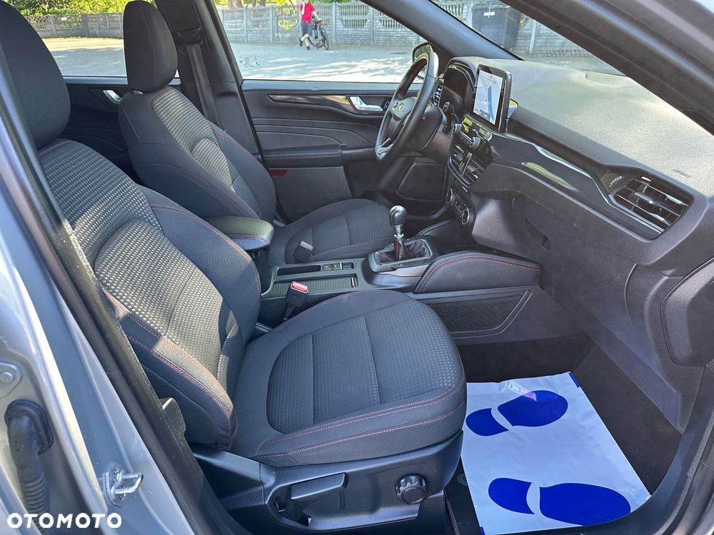 Ford Kuga 1.5 EcoBoost ST-LINE X - 11