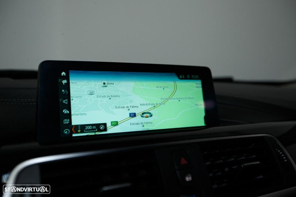 BMW 330 - 27
