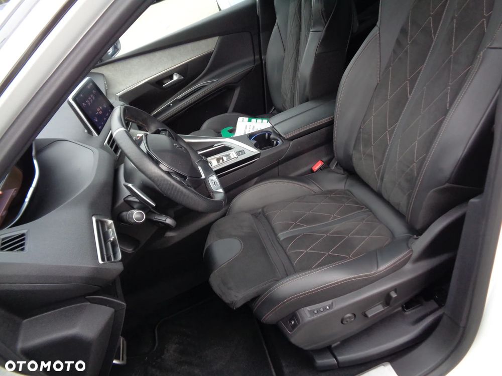 Peugeot 5008 BlueHDi 180 EAT8 GT Pack - 11
