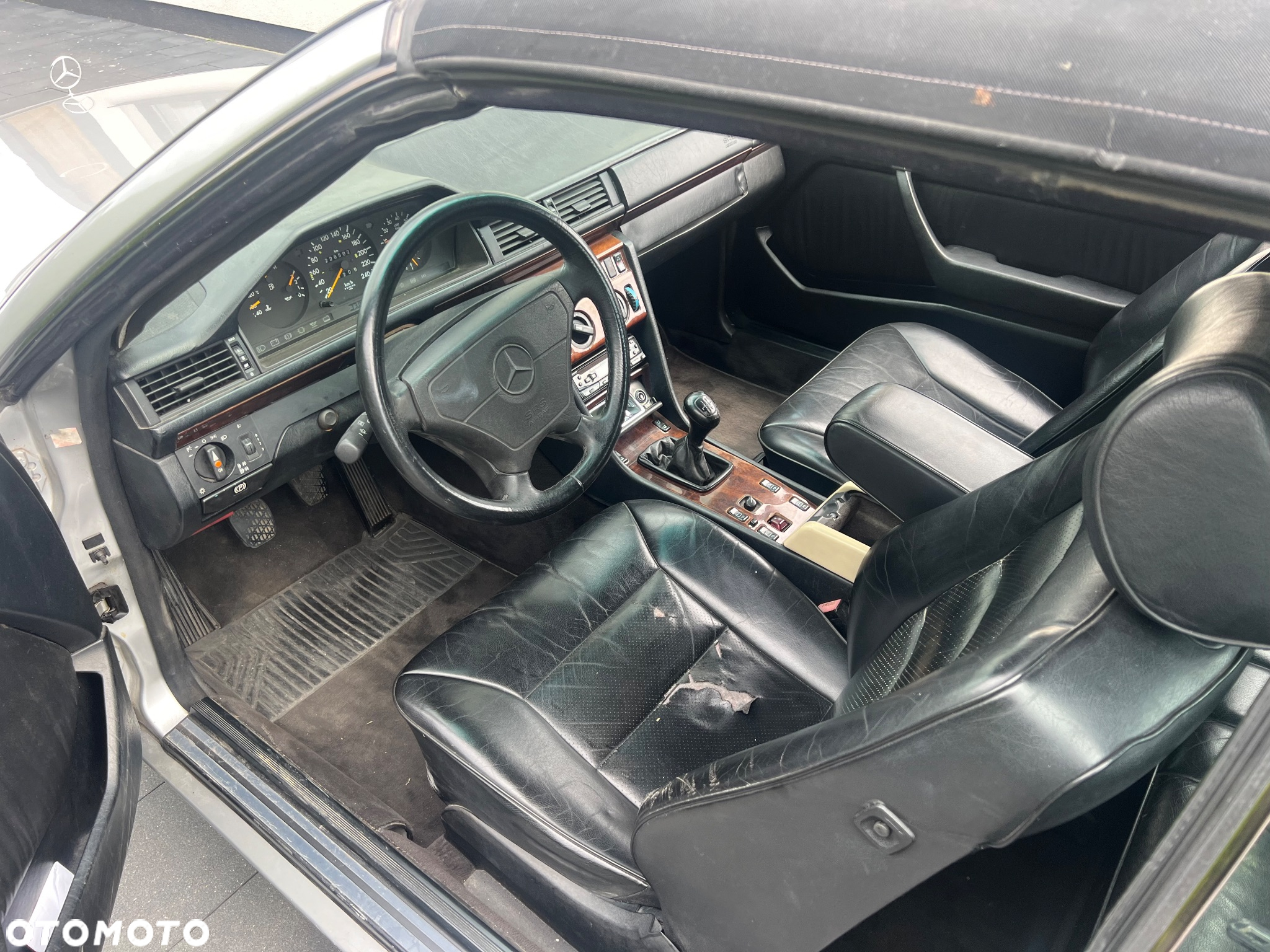 Mercedes-Benz W124 (1984-1993) - 12