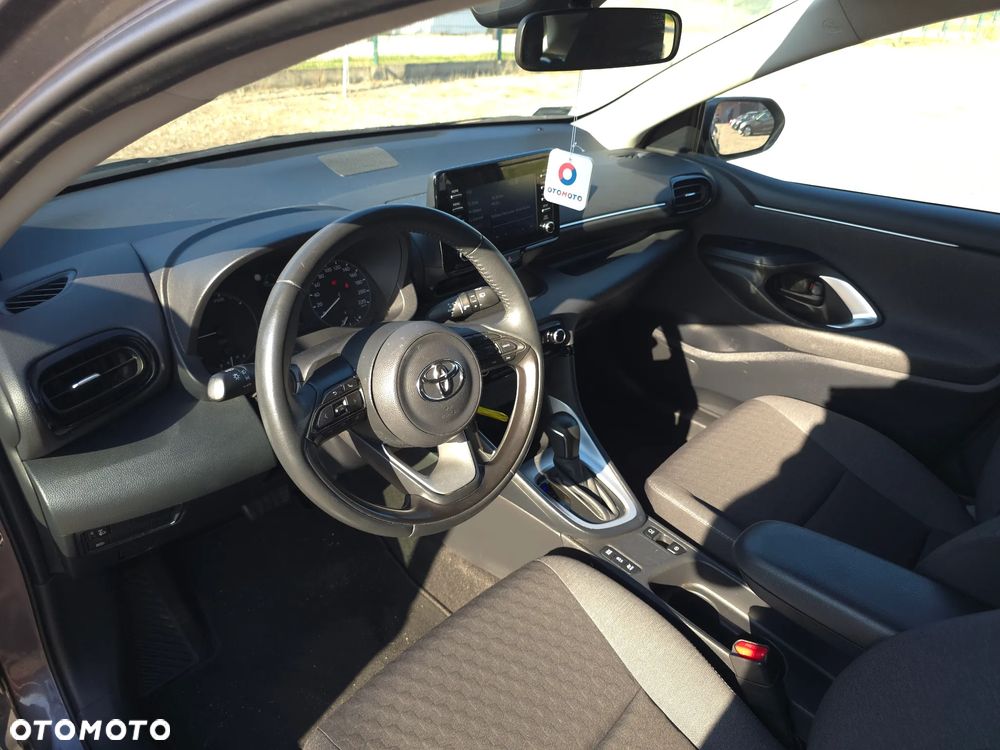 Toyota Yaris - 21