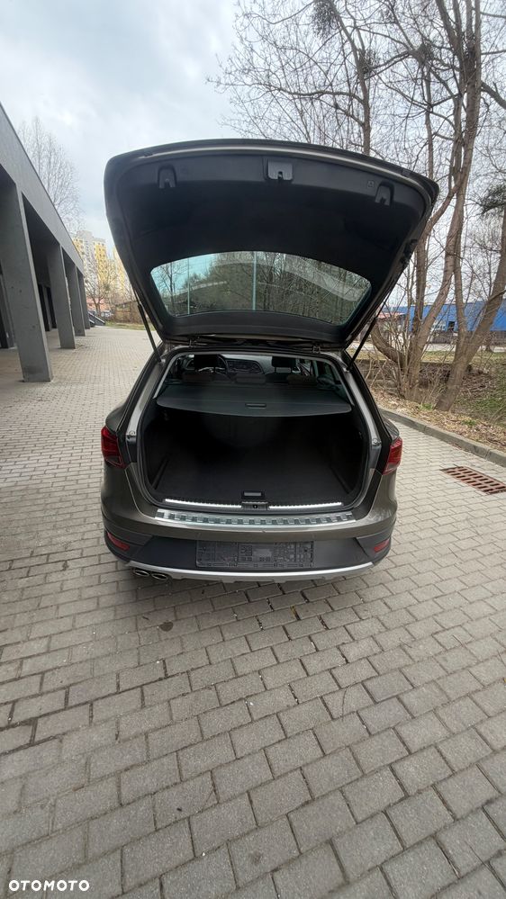 Seat Leon 2.0 TDI DPF Start&Stop DSG XCELLENCE - 15