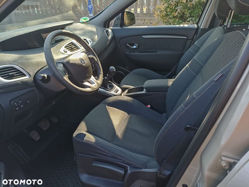 Renault Scenic - 19