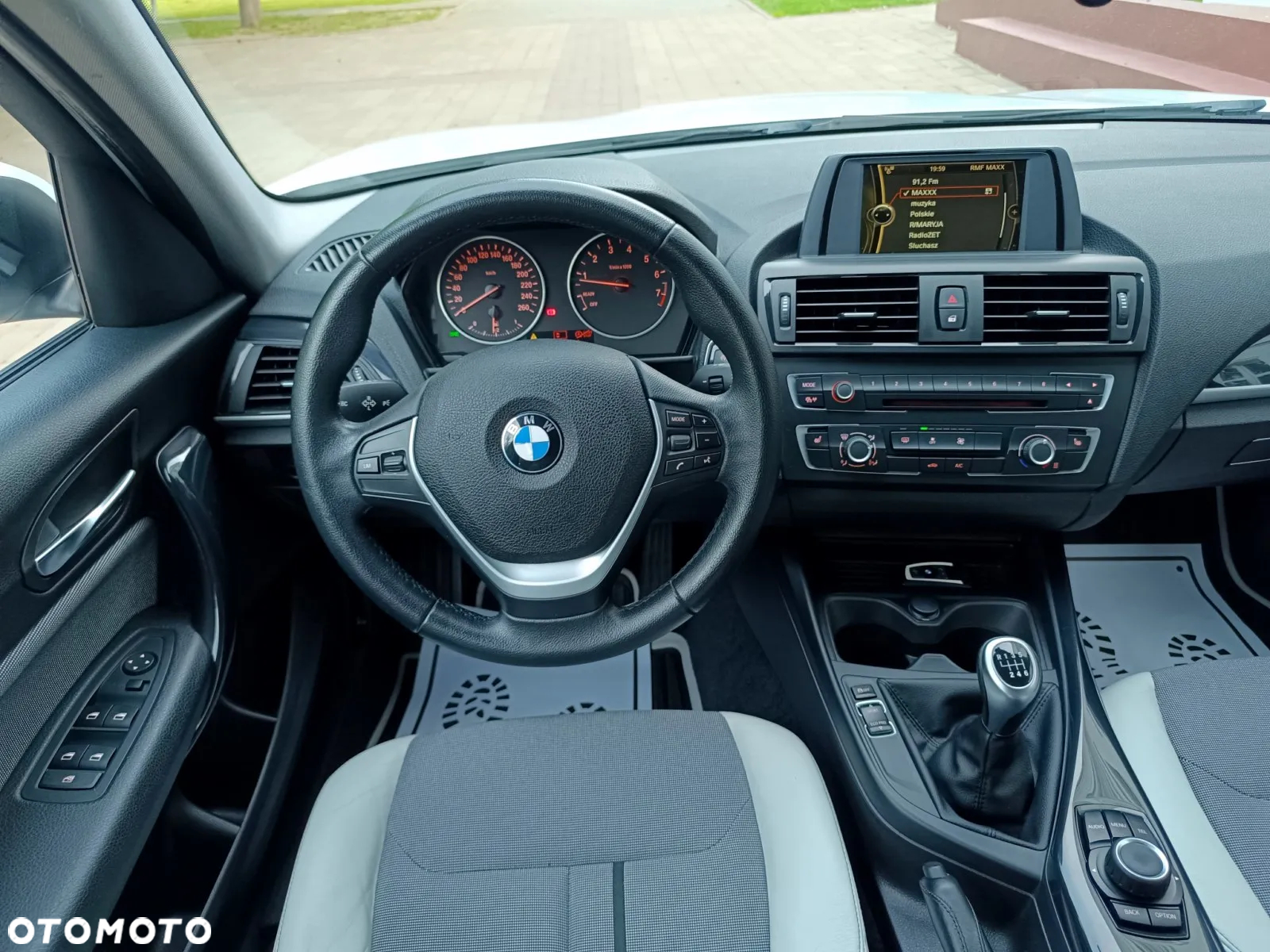 BMW Seria 1 116i Urban Line - 27