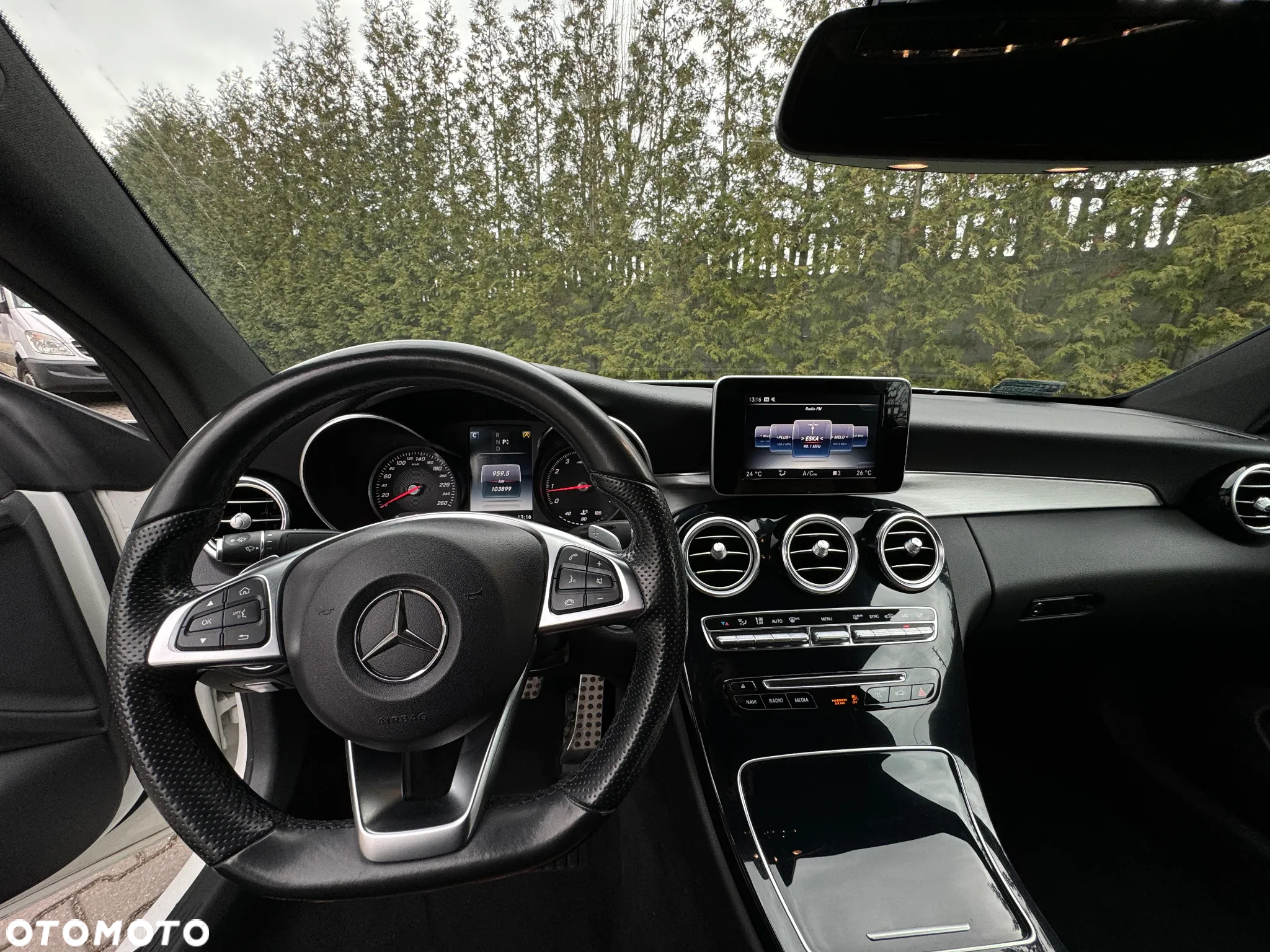 Mercedes-Benz Klasa C 200 7G-TRONIC - 22