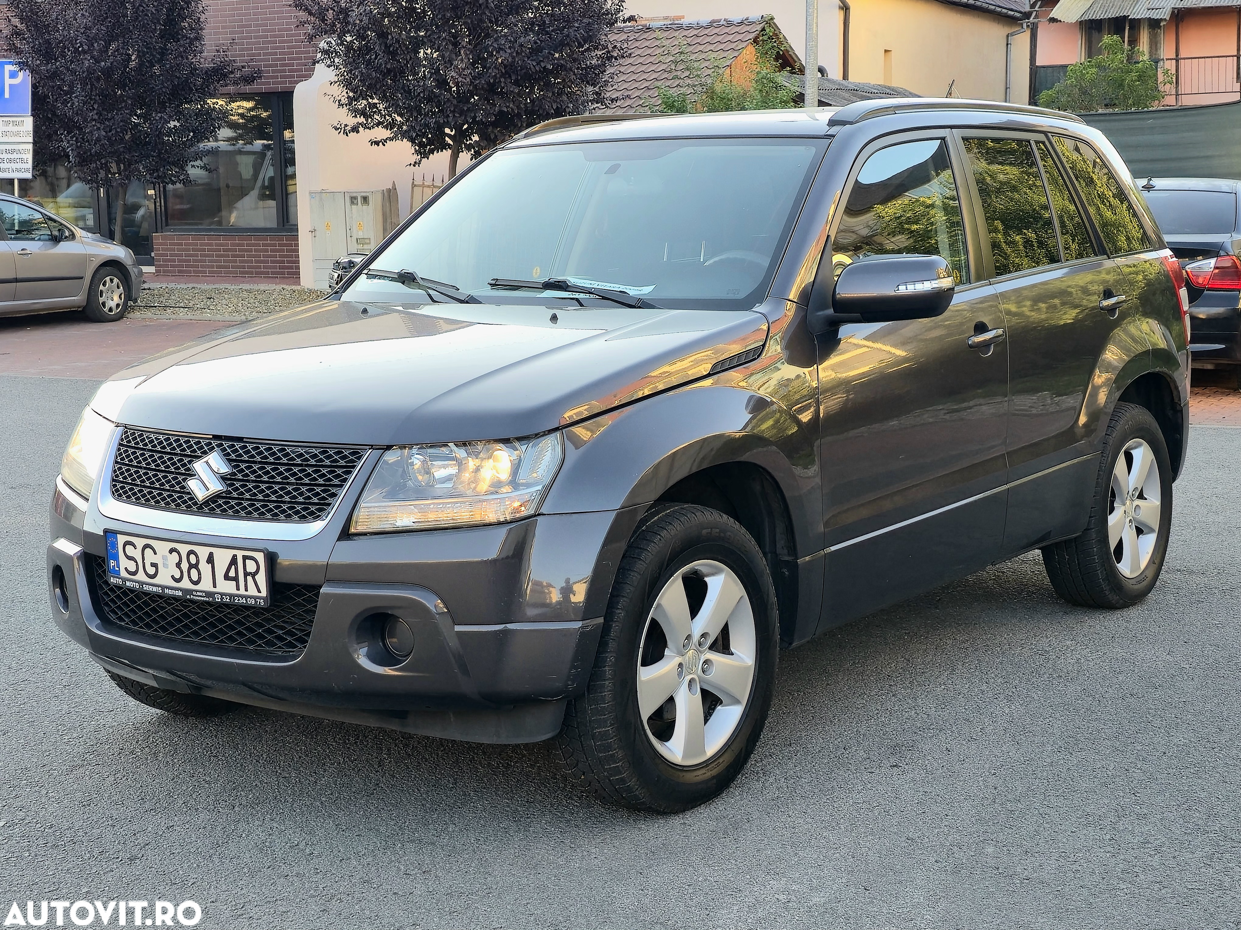 Suzuki Grand Vitara 1.9 DDiS Club - 2