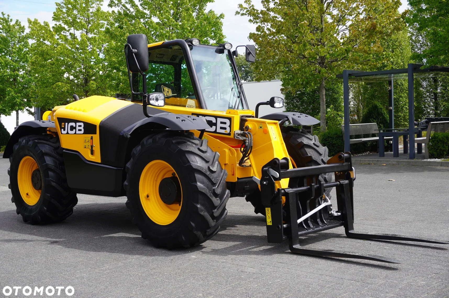 JCB 526-56 Agri Plus / 5,6 m wysięg / joystick - 5