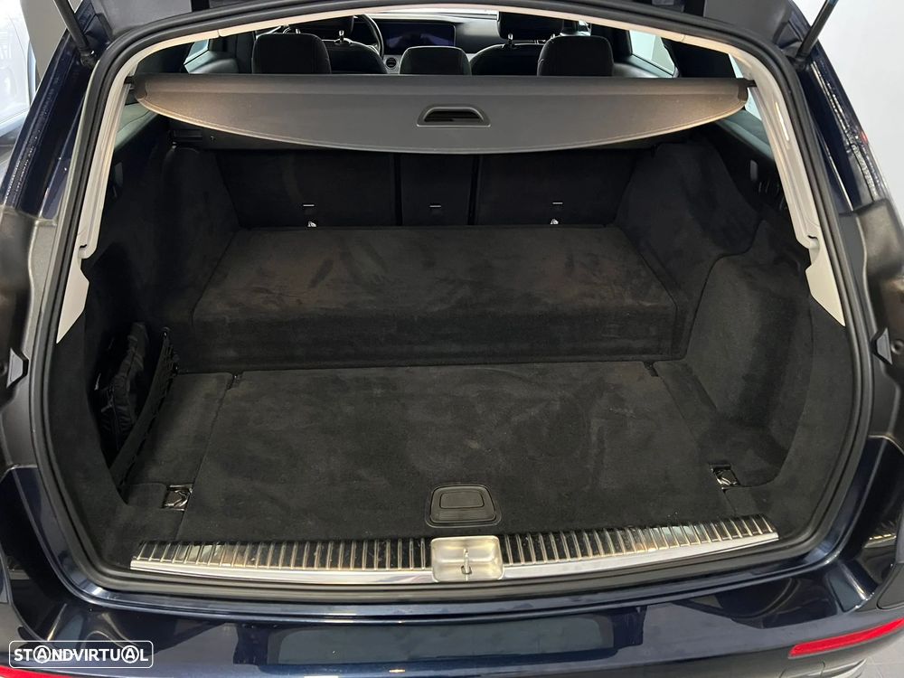 Mercedes-Benz E 300 de Avantgarde - 17