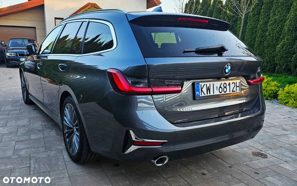 BMW Seria 3 320d Sport-Aut Efficient Dynamics Edition Blue Per Luxury Line - 9