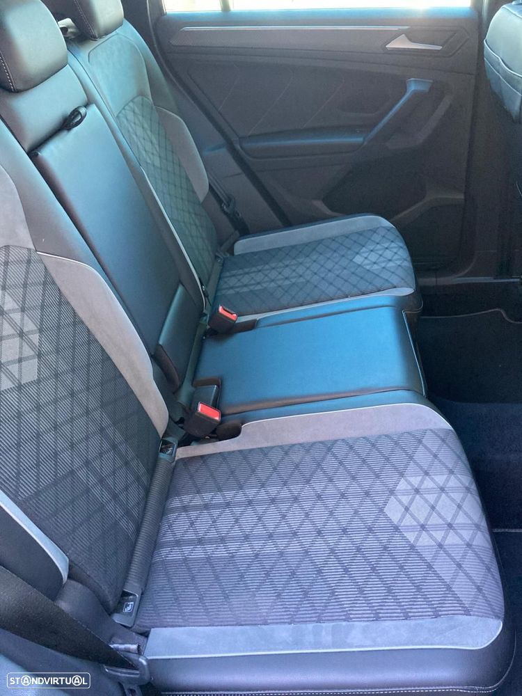 VW Tiguan 1.4 TSI eHybrid R-Line DSG - 19