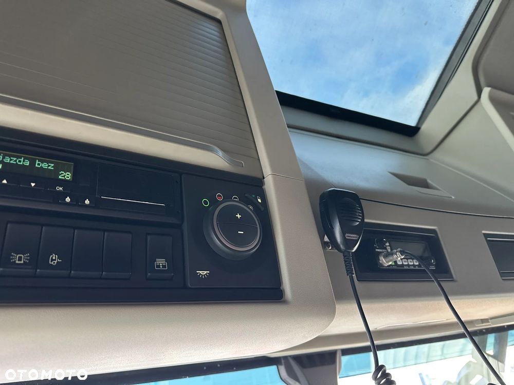 Volvo 2023 FH16 750KM 4x2 Globetrotter XL!!! - 13