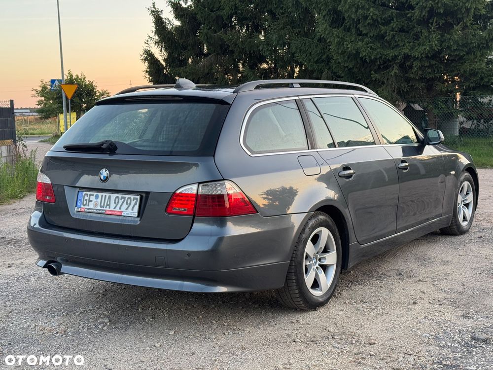 BMW Seria 5 520d Edition Exclusive - 11