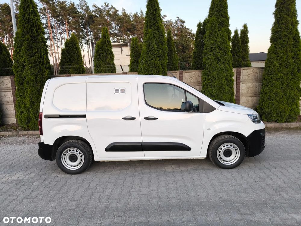 Citroën BERLINGO - 12
