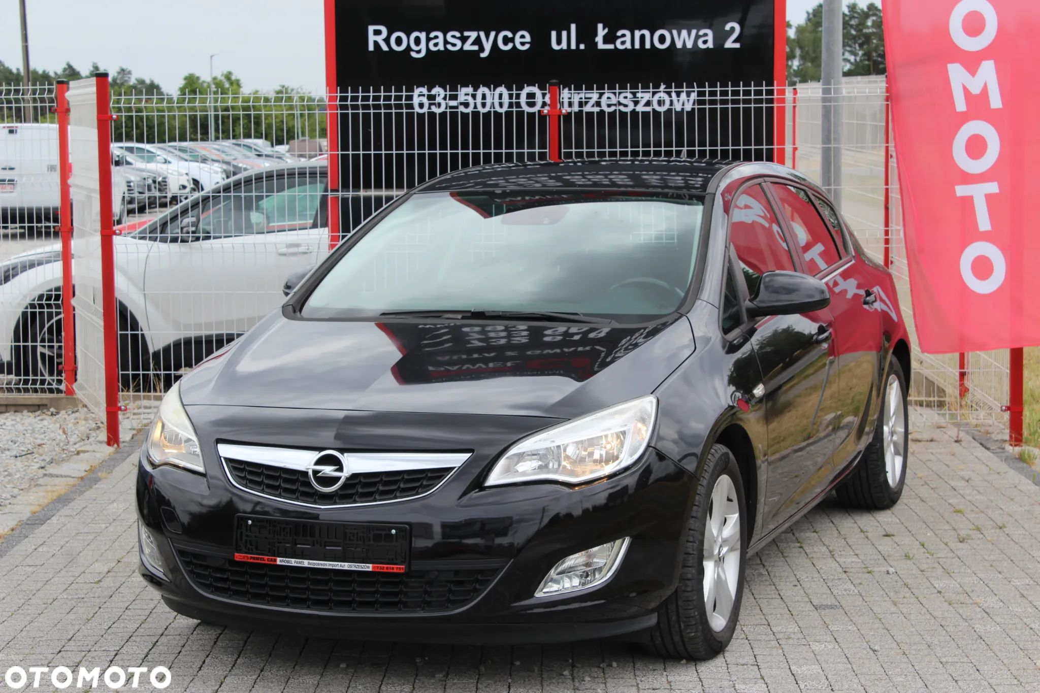 Opel Astra 1.6 NAVI - 1