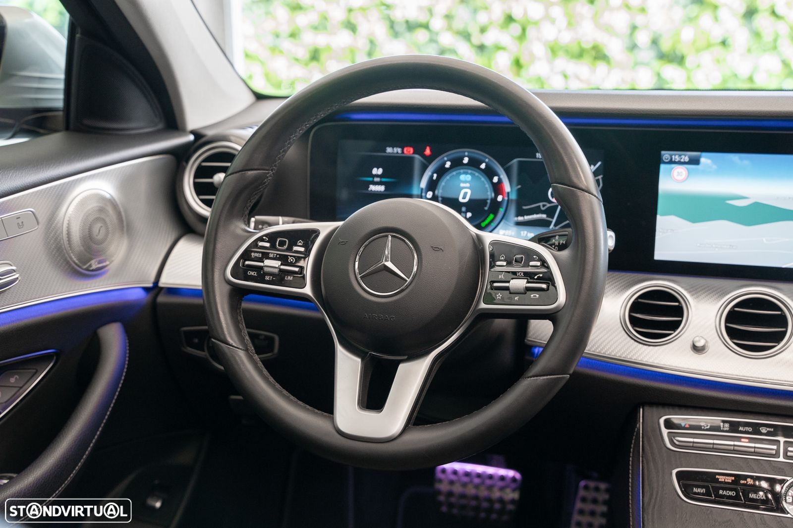 Mercedes-Benz E 300 de Avantgarde - 19