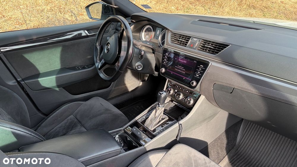 Skoda Superb 2.0 TDI 4x4 Sportline DSG - 10